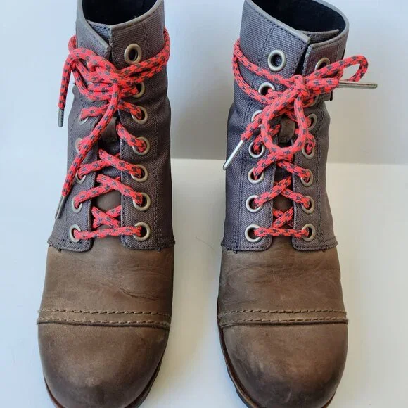 Sorel Joan Of Arctic Wedge Boots Lace Up Fall Winter Cabincore Cute Outdoor 9.5 - Picture 3 of 12